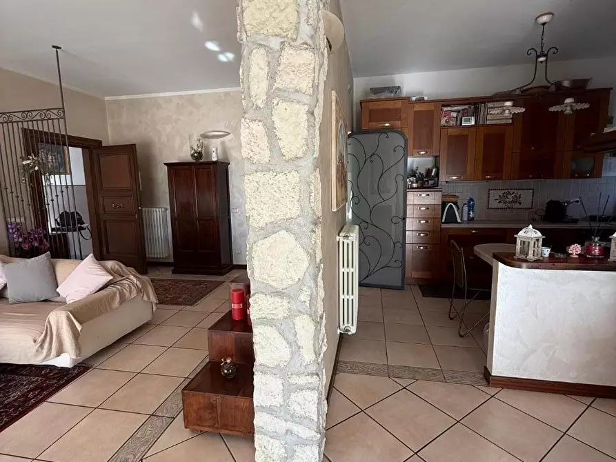 Immagine 12 di Appartamento in vendita  a Massa