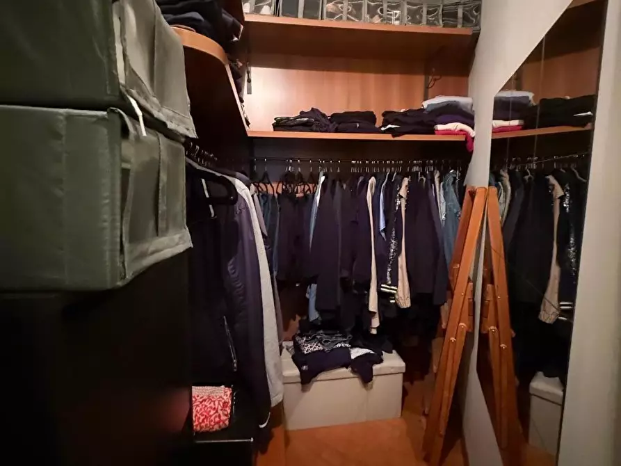 Immagine 35 di Appartamento in vendita  a Massa