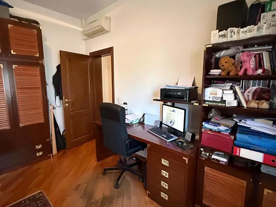 Immagine 25 di Appartamento in vendita  a Massa