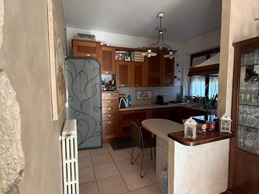 Immagine 14 di Appartamento in vendita  a Massa