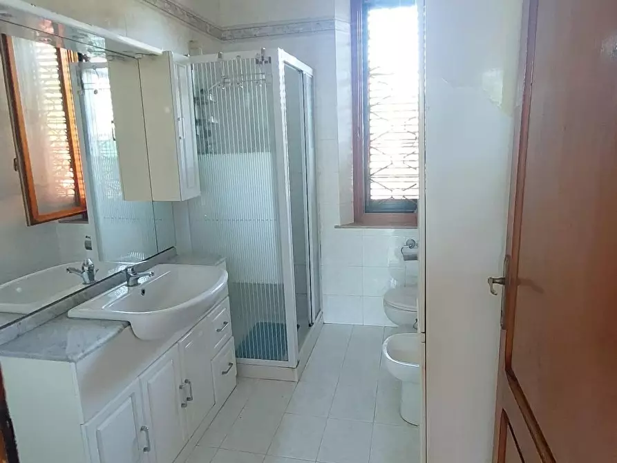 Immagine 14 di Casa bifamiliare in vendita  a Pontedera