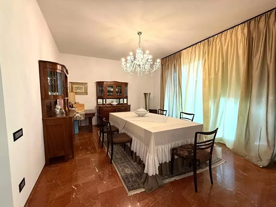 Immagine 6 di Appartamento in vendita  a Gambassi Terme