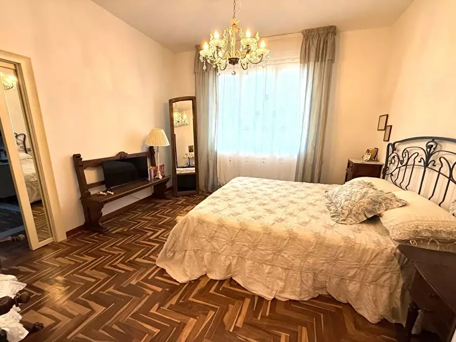 Immagine 14 di Appartamento in vendita  a Gambassi Terme