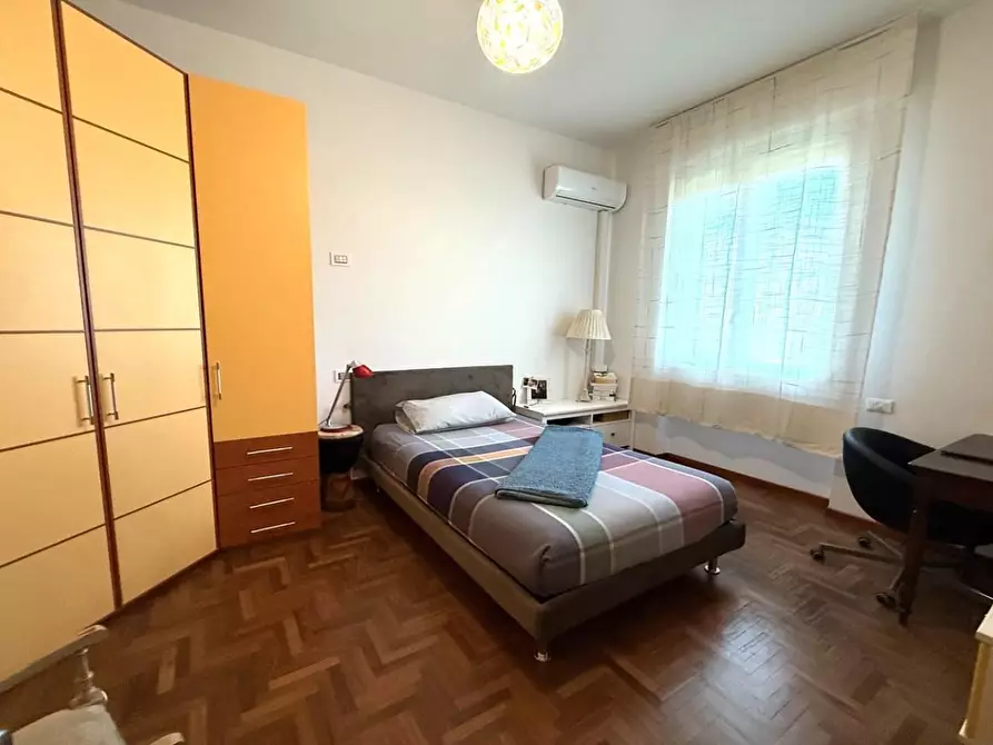 Immagine 17 di Appartamento in vendita  a Gambassi Terme