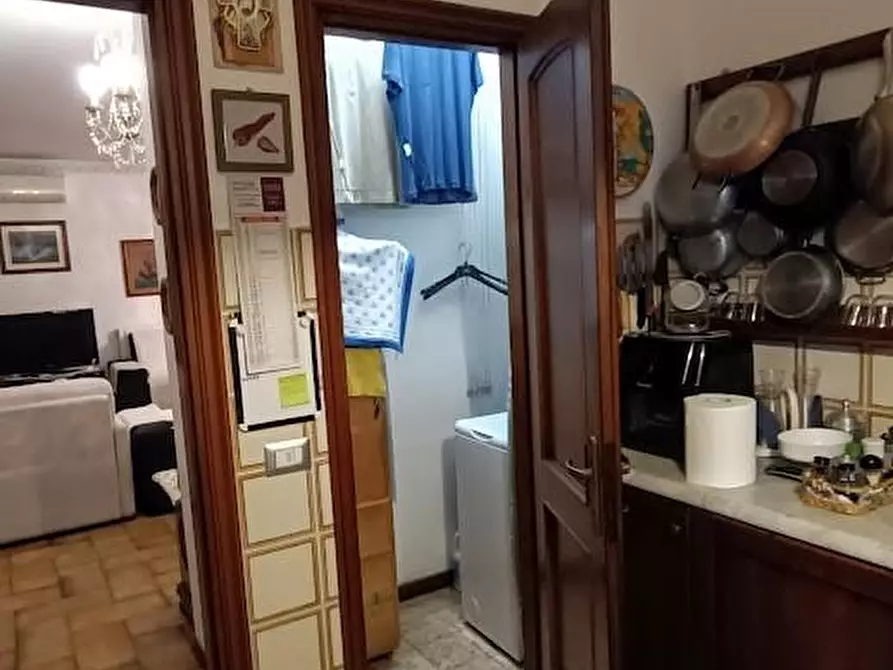 Immagine 4 di Appartamento in vendita  a Pisa