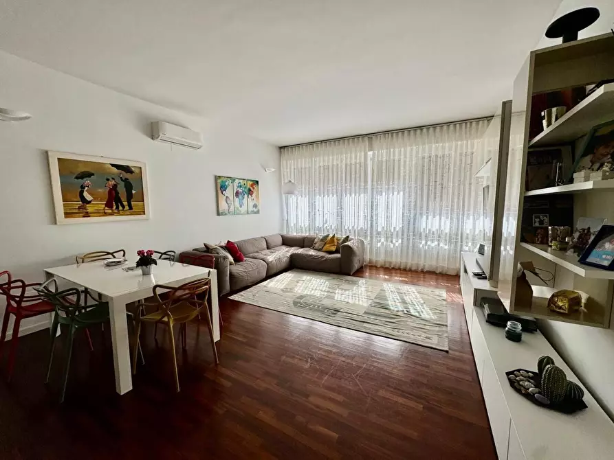 Immagine 2 di Appartamento in vendita  a Firenze