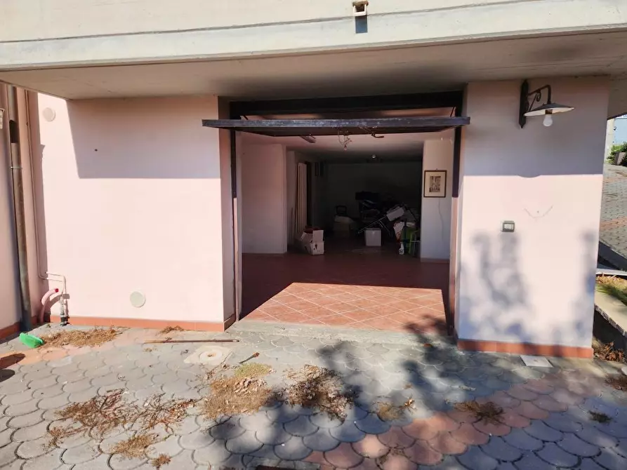 Immagine 23 di Villetta a schiera in affitto  a Santa Maria A Monte