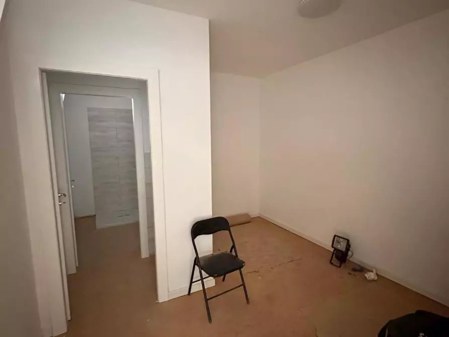 Immagine 7 di Attività artigianale in vendita  a Bientina