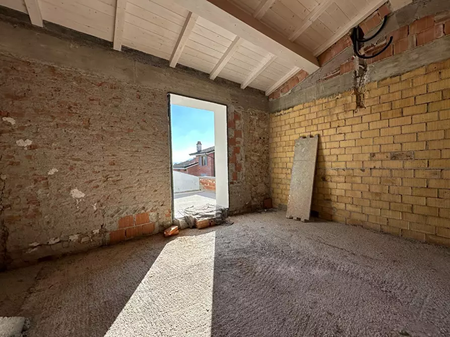 Immagine 10 di Casa bifamiliare in vendita  a Capannori