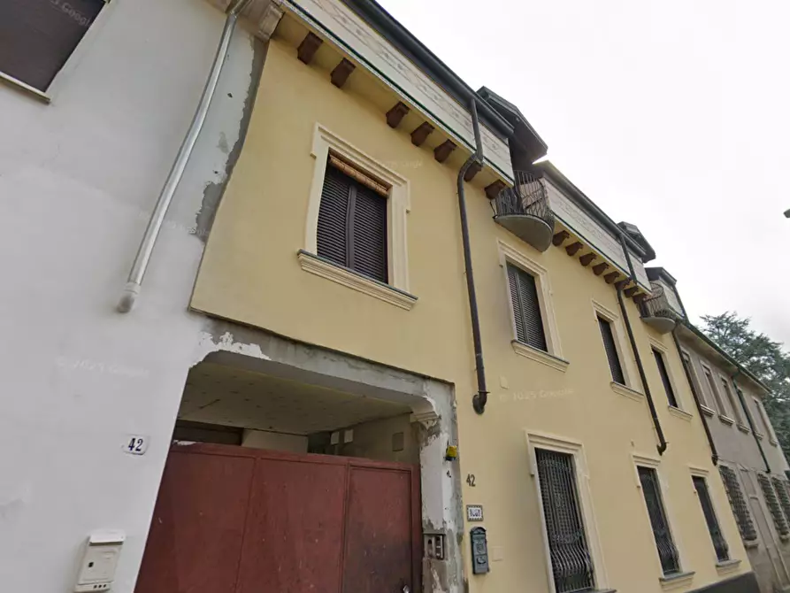 Immagine 9 di Appartamento in vendita  a Parabiago