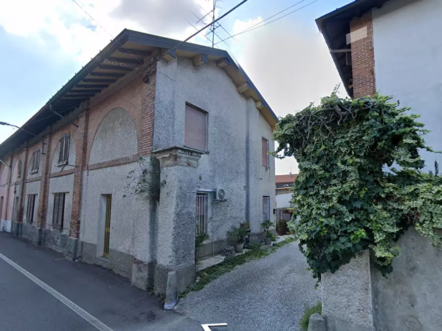 Immagine 9 di Appartamento in vendita  a Robecchetto Con Induno