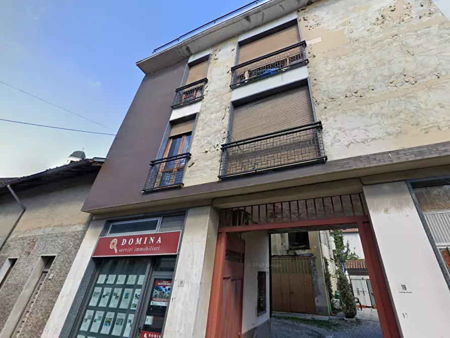 Immagine 2 di Appartamento in vendita  a Robecchetto Con Induno