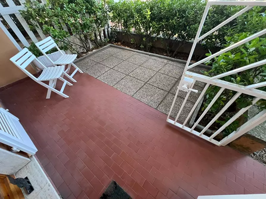 Immagine 7 di Appartamento in vendita  a Cecina