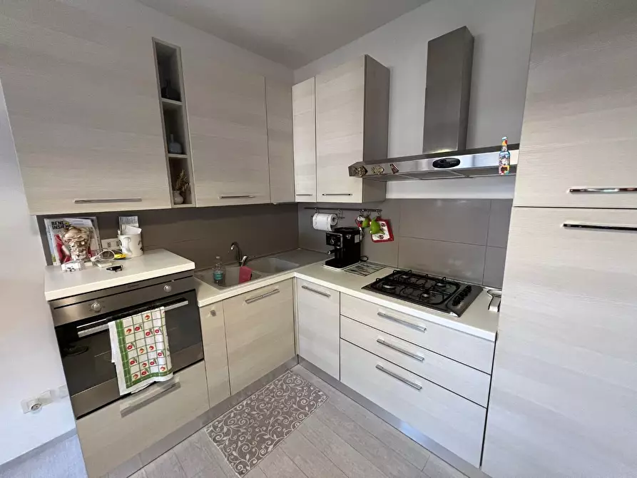 Immagine 18 di Appartamento in vendita  a Cecina