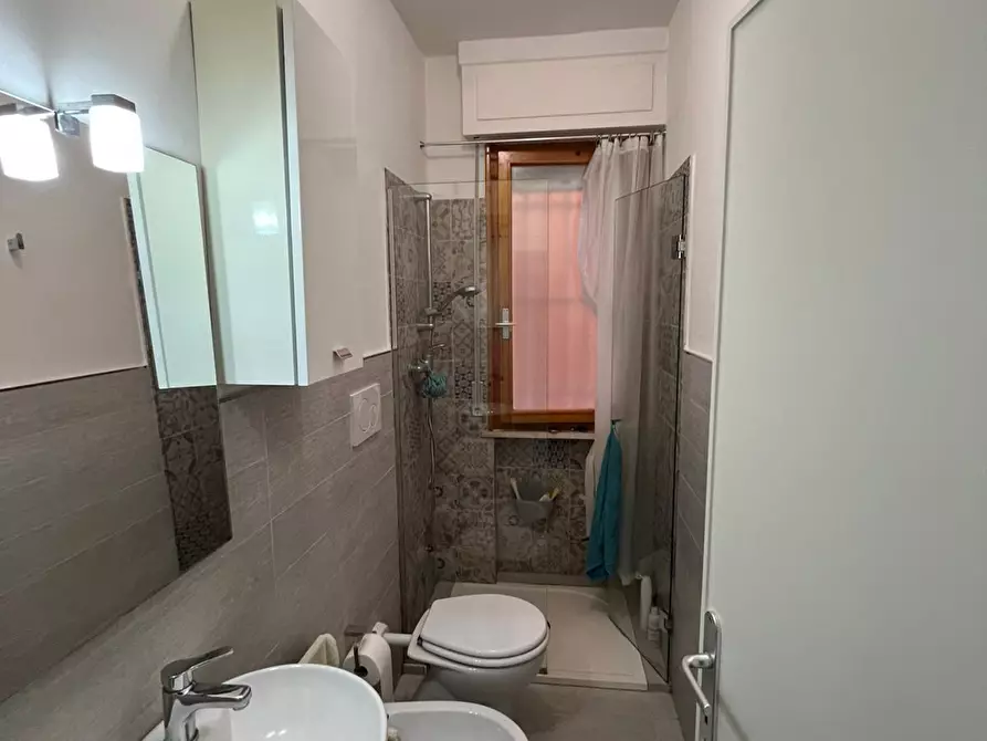 Immagine 8 di Appartamento in vendita  a Cecina