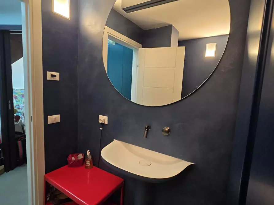 Immagine 18 di Appartamento in vendita  a Siena