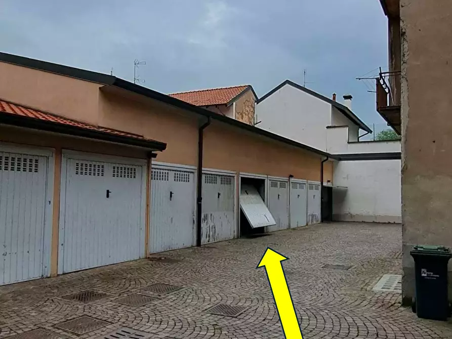 Immagine 4 di Appartamento in vendita  a Legnano