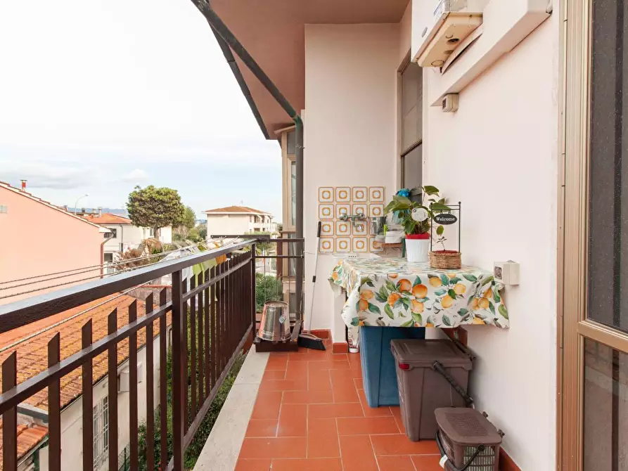 Immagine 13 di Appartamento in vendita  a Pisa