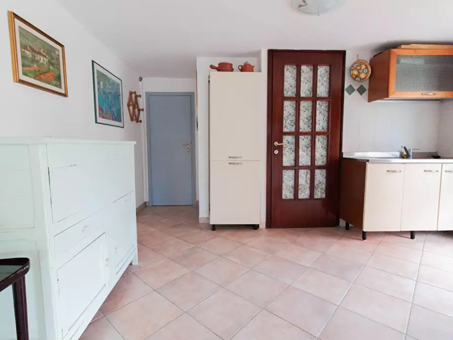 Immagine 27 di Appartamento in vendita  a Pisa