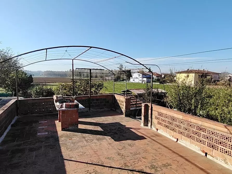 Immagine 1 di Appartamento in vendita  a Santa Maria A Monte