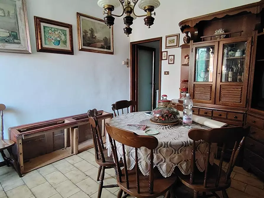 Immagine 5 di Appartamento in vendita  a Santa Maria A Monte