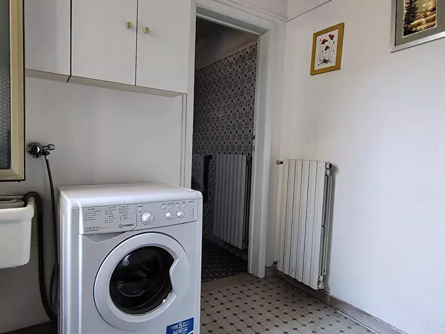 Immagine 15 di Appartamento in vendita  a Santa Maria A Monte