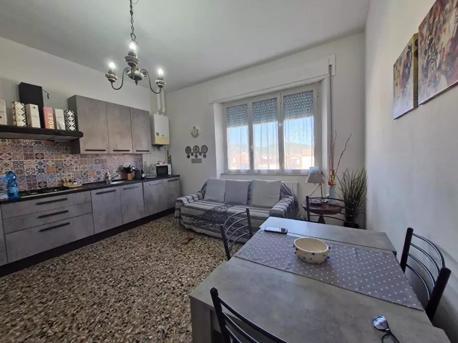 Immagine 8 di Appartamento in vendita  a Campiglia Marittima