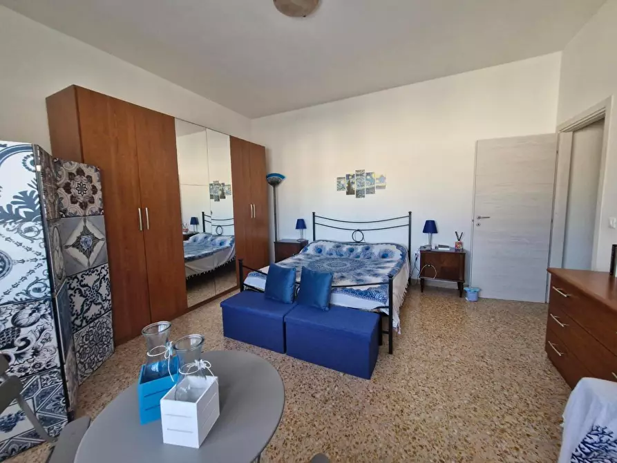 Immagine 13 di Appartamento in vendita  a Campiglia Marittima