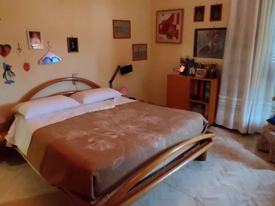 Immagine 12 di Villa in vendita  a Forte Dei Marmi