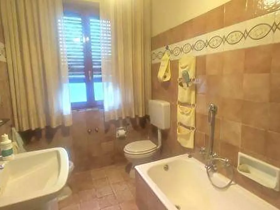 Immagine 14 di Villa in vendita  a Forte Dei Marmi