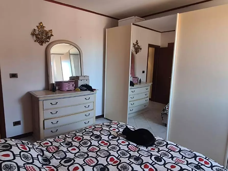 Immagine 18 di Appartamento in vendita  a Livorno