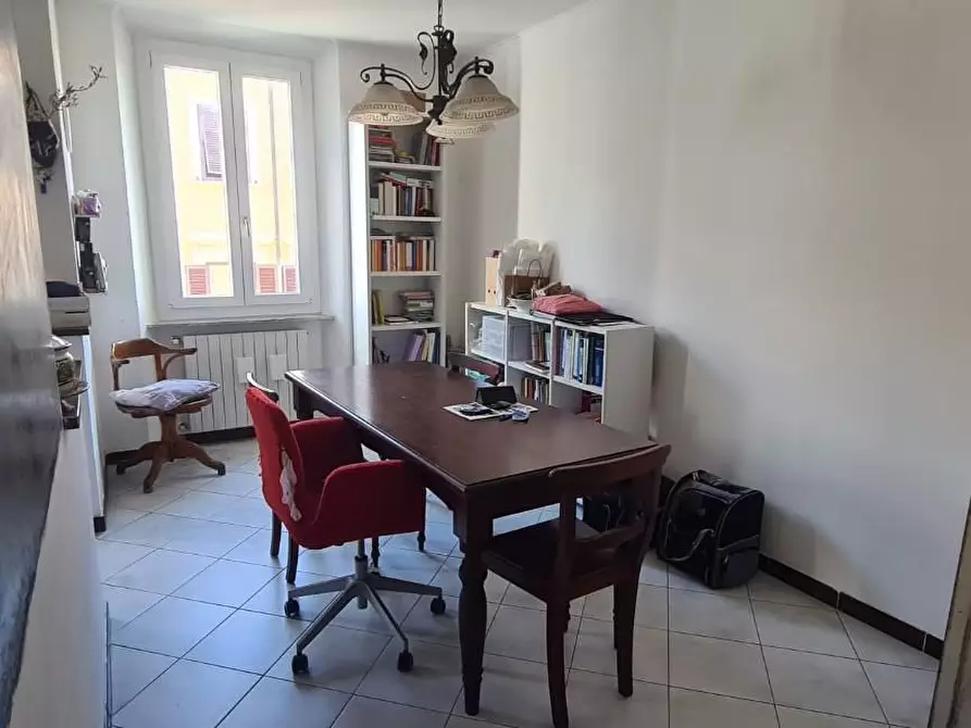 Immagine 11 di Appartamento in vendita  a Livorno