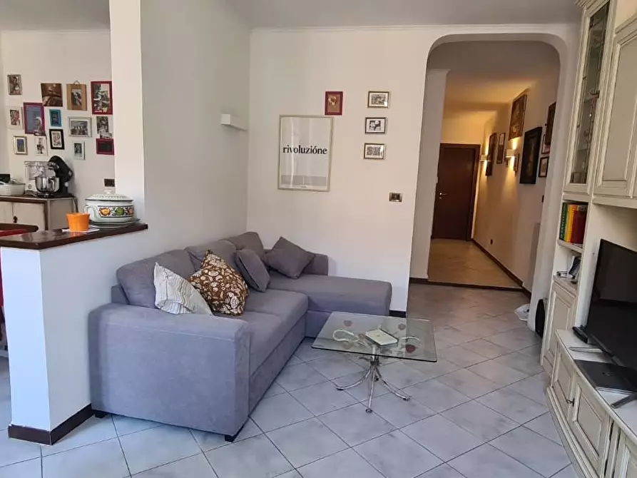 Immagine 2 di Appartamento in vendita  a Livorno