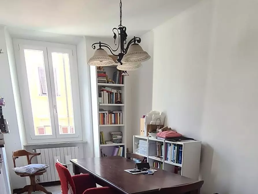 Immagine 12 di Appartamento in vendita  a Livorno