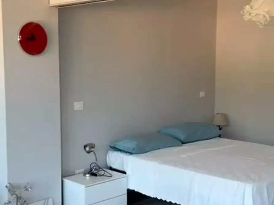 Immagine 12 di Loft/Open space in vendita  a Carrara