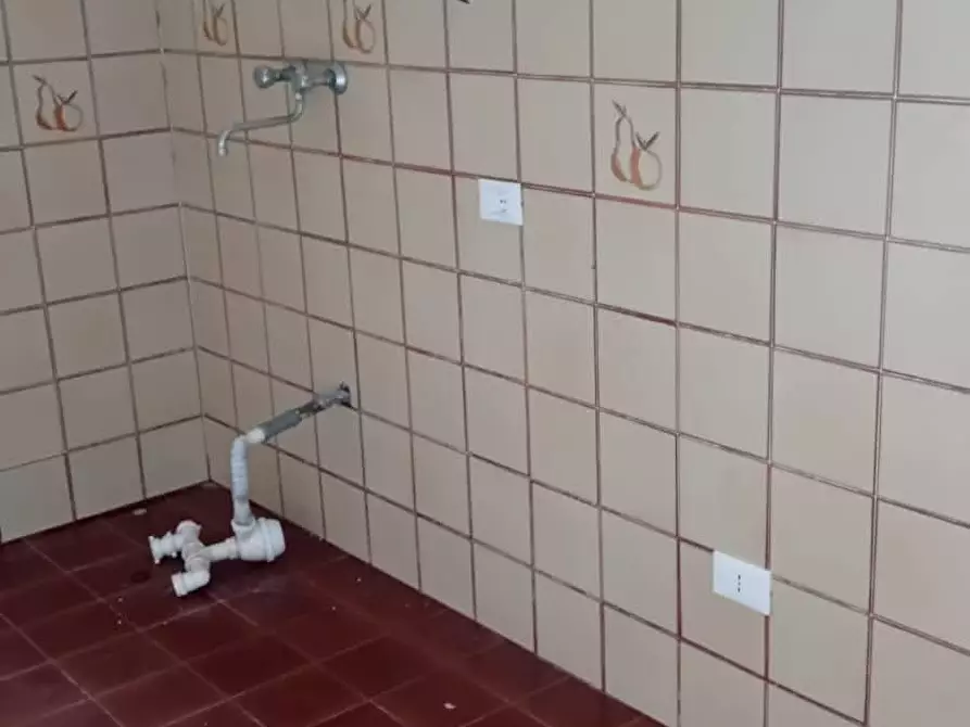 Immagine 20 di Villa in vendita  a Calci