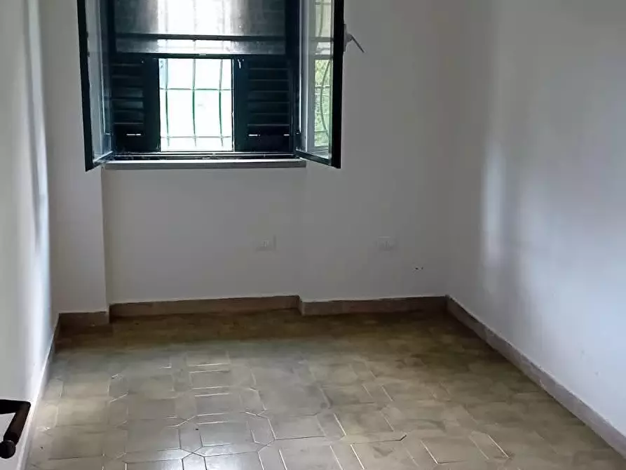 Immagine 19 di Villa in vendita  a Calci