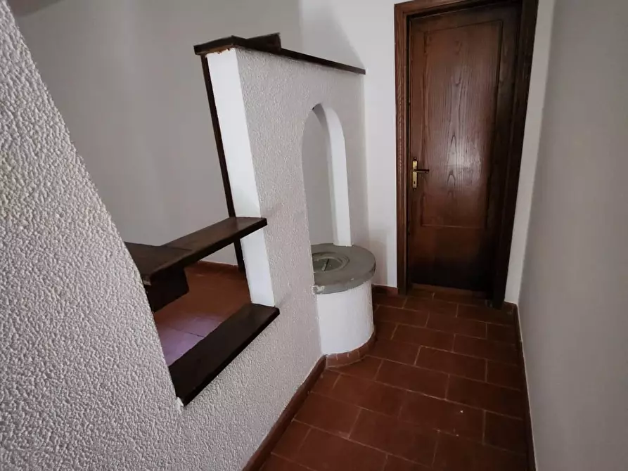 Immagine 25 di Villa in vendita  a Calci