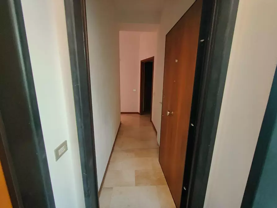 Immagine 3 di Appartamento in vendita  a Chiavari