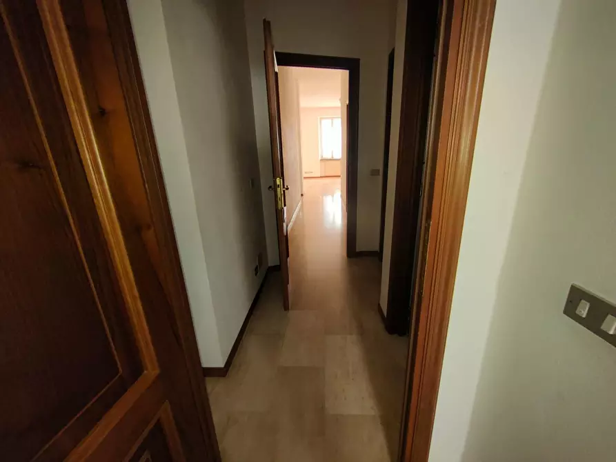 Immagine 30 di Appartamento in vendita  a Chiavari