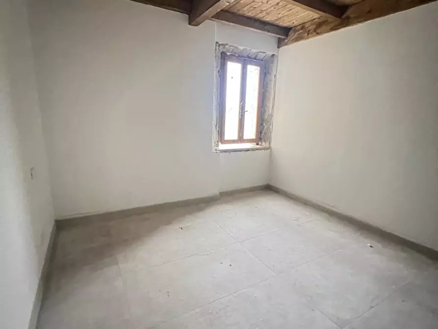 Immagine 6 di Appartamento in vendita  a Colle Di Val D'elsa