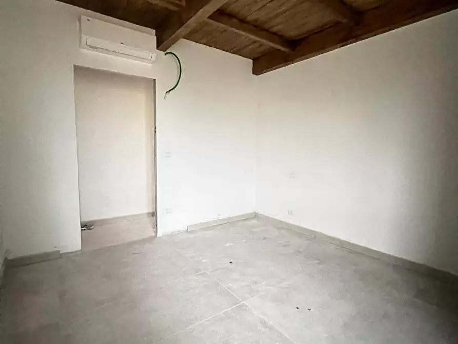 Immagine 27 di Appartamento in vendita  a Colle Di Val D'elsa