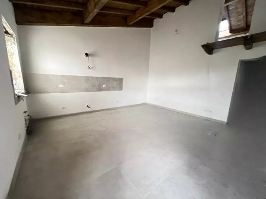 Immagine 1 di Appartamento in vendita  a Colle Di Val D'elsa