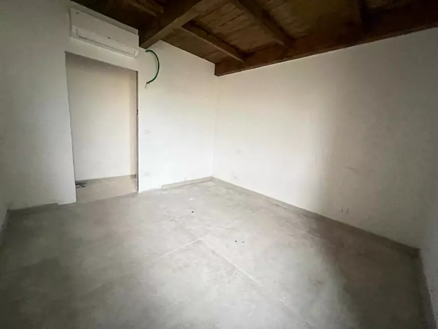 Immagine 29 di Appartamento in vendita  a Colle Di Val D'elsa