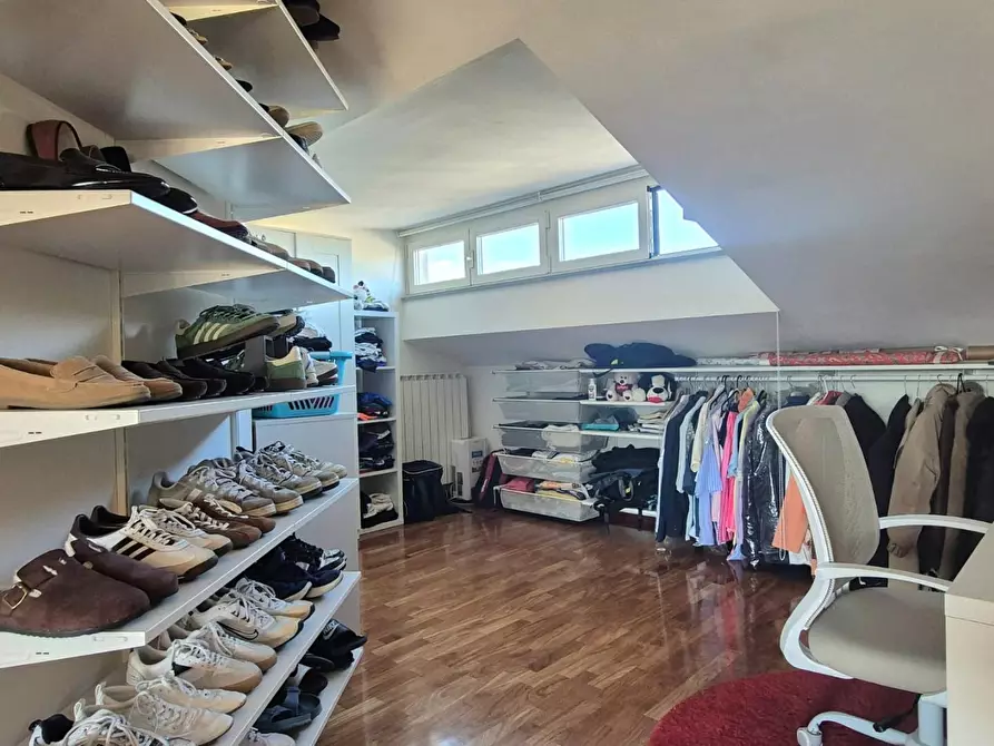 Immagine 16 di Appartamento in vendita  a Capannori