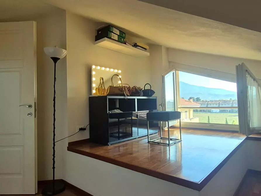 Immagine 18 di Appartamento in vendita  a Capannori