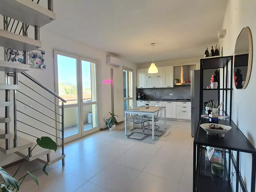 Immagine 1 di Appartamento in vendita  a Capannori