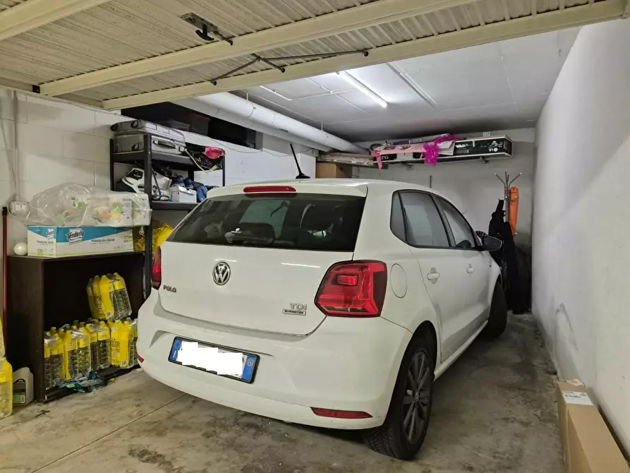 Immagine 23 di Appartamento in vendita  a Capannori