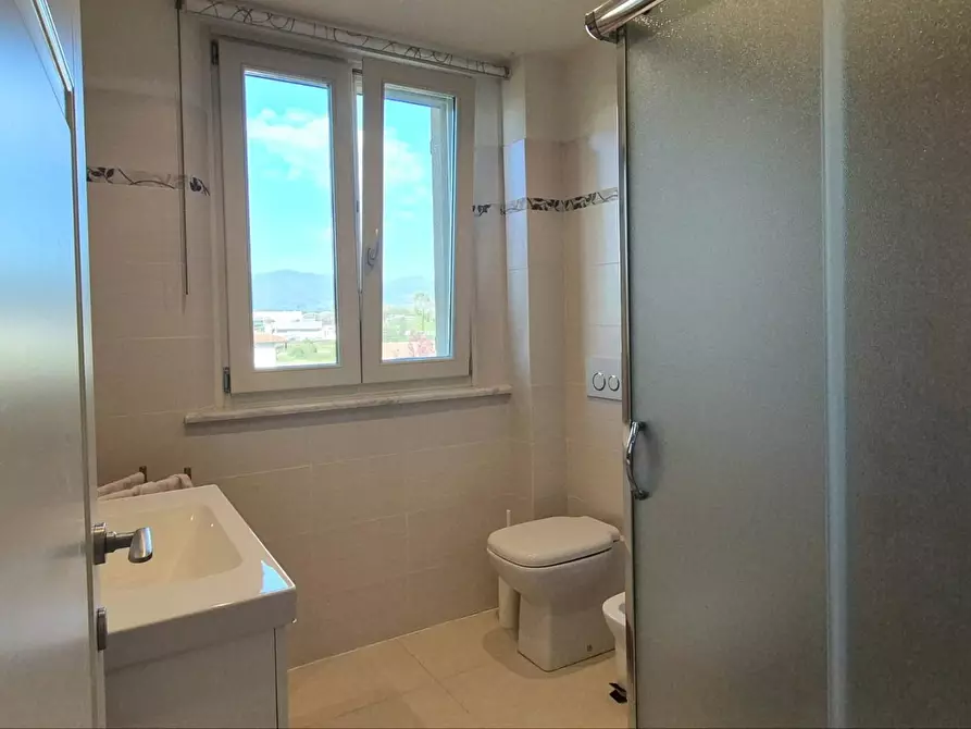 Immagine 11 di Appartamento in vendita  a Capannori