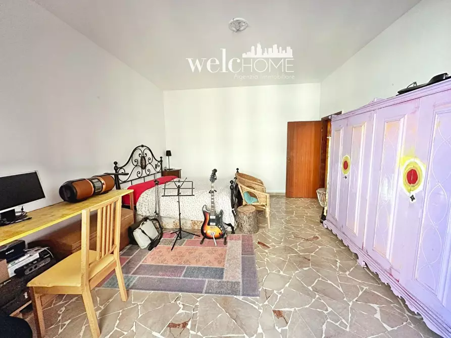 Immagine 10 di Appartamento in vendita  a Campi Bisenzio